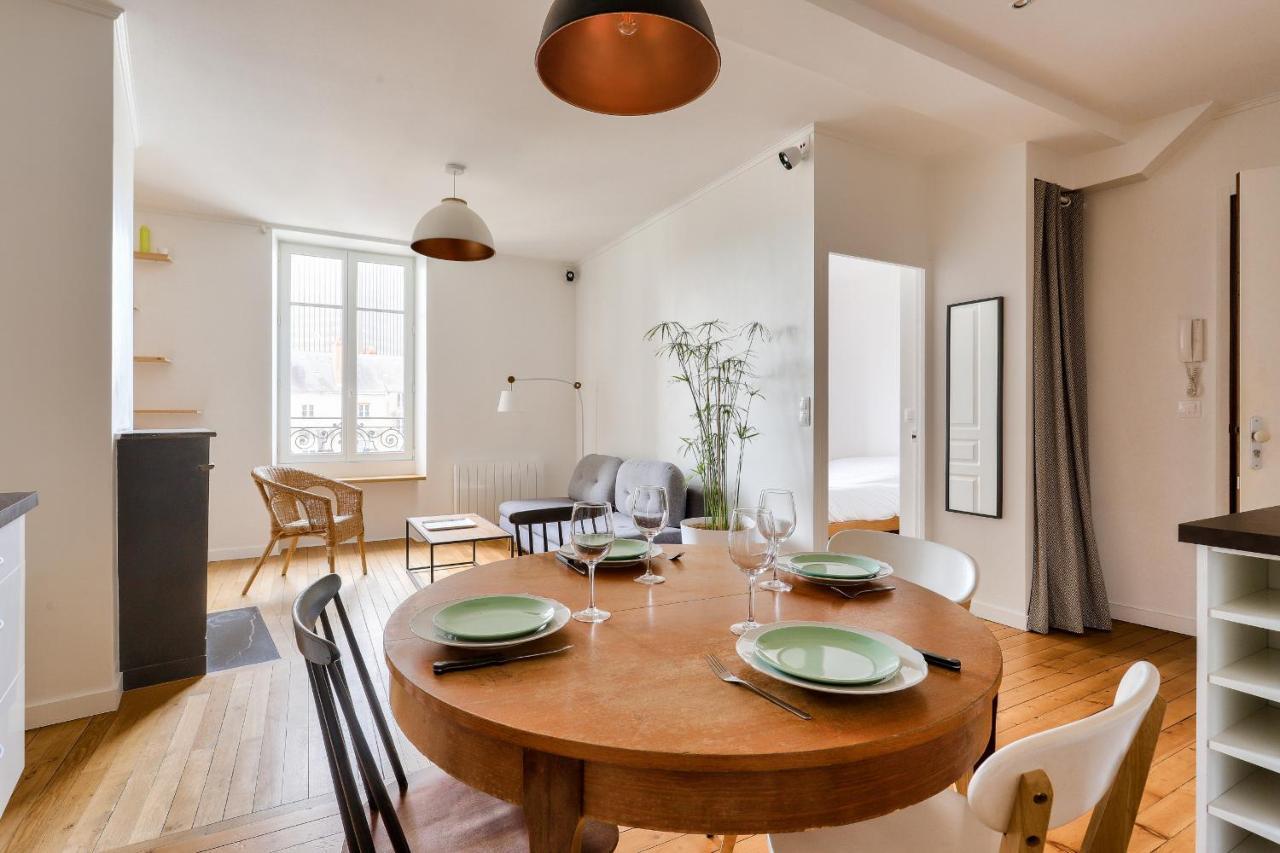 Plein Centre De : Pour 4 *